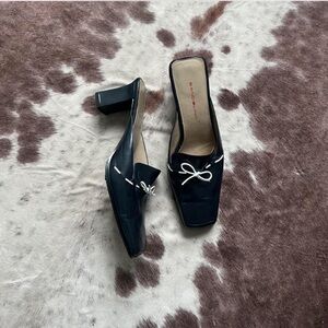 Bandolino mules size 8.5